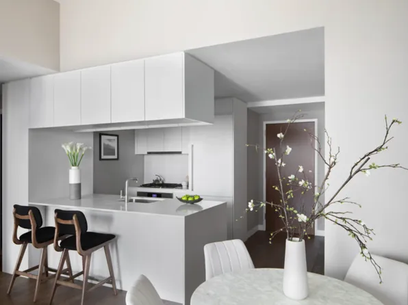 99 Hudson Street image 6 of 20