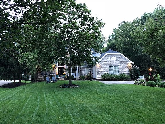 4th image of 327 Vinwood Ln