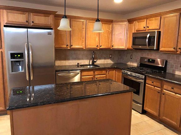 2nd image of 32 Trina Ln #2F