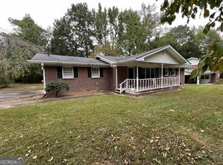 8 Greenleaf Dr SW, Rome, GA 30165