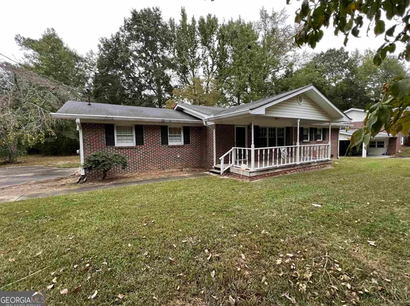 8 Greenleaf Dr SW, Rome, GA 30165