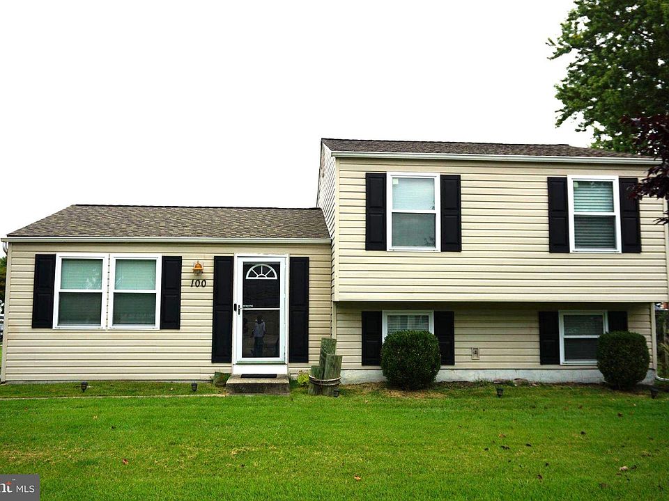 1st image of 100 Shell Cove Ct
