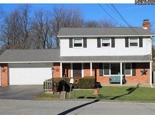 49430 N Meadowbrook Cir, East Liverpool, OH 43920