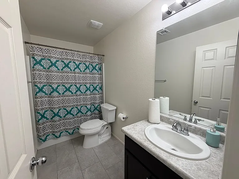 7217 W Golden Ln — Photo 31