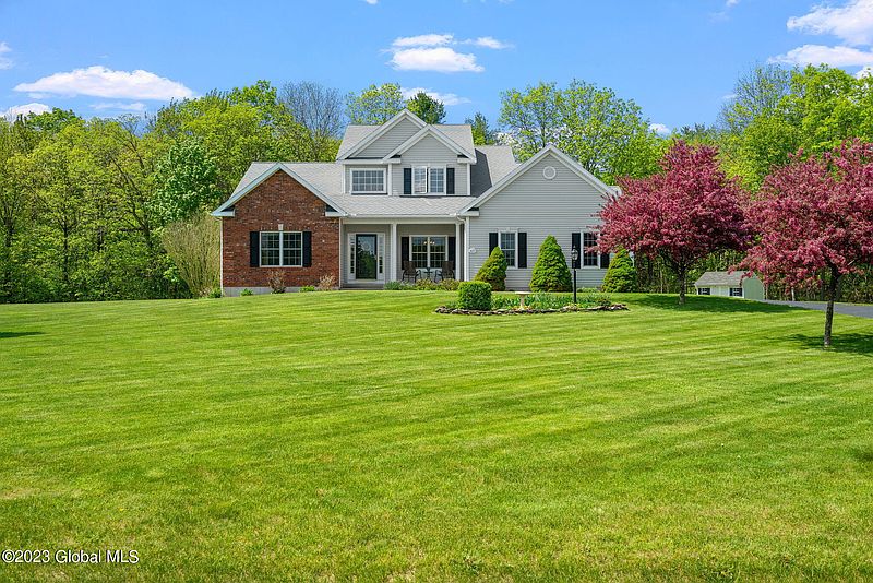 2nd image of 623 Maura Lane