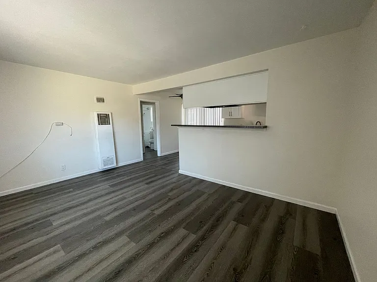 Apt Deana — Photo 4