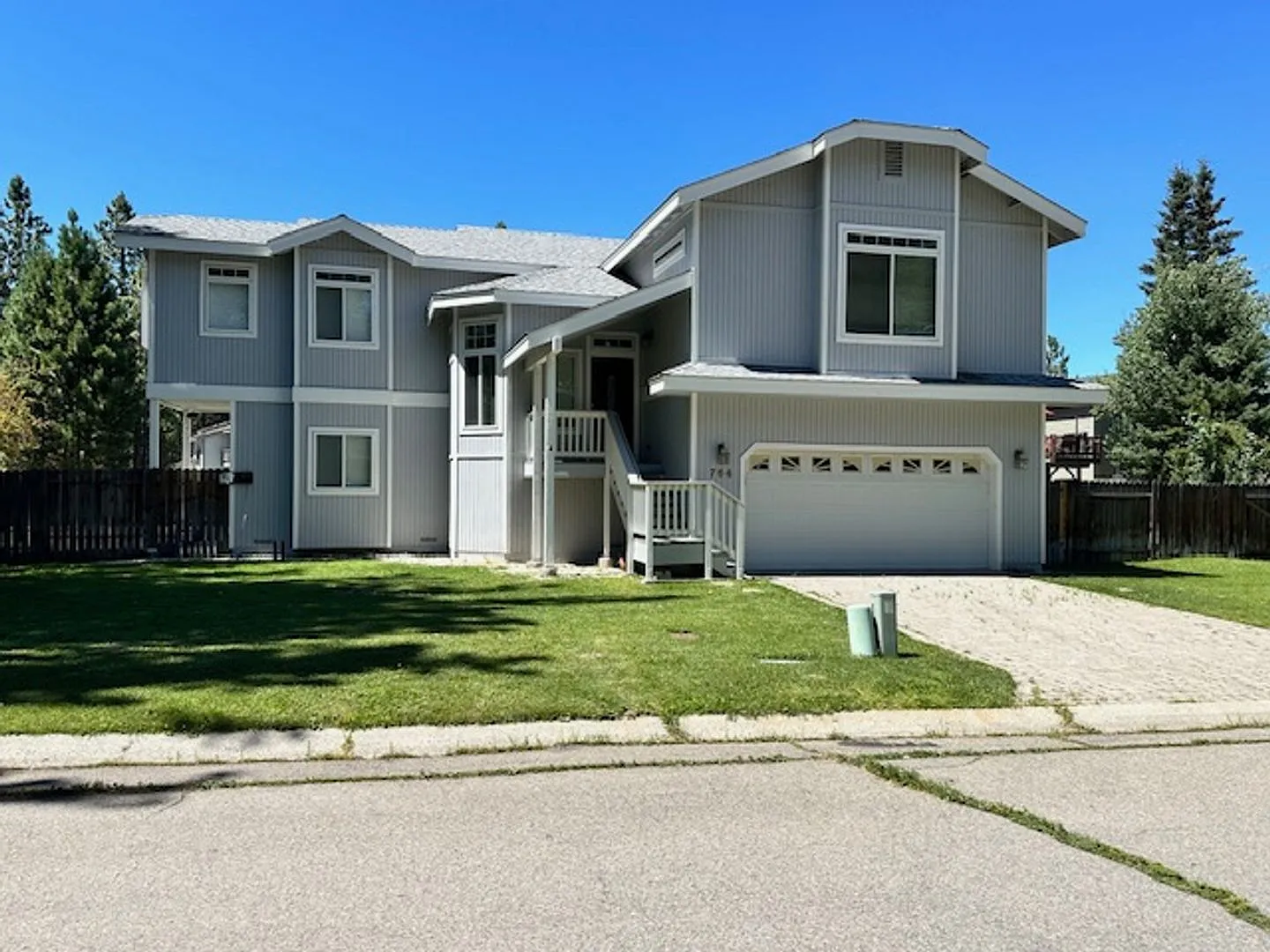 Large and lovely 3Bd home in the Tahoe Keys!! Call me today to view! — Photo 2