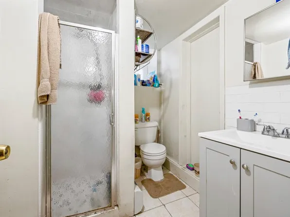 48 Vansiclen Avenue image 26 of 27