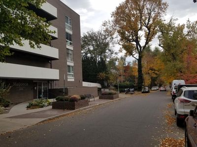 1050 N Lafayette St APT 207, Denver, CO, 80218