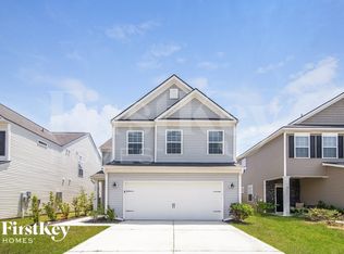 624 Redbud Ln, Summerville, SC 29486