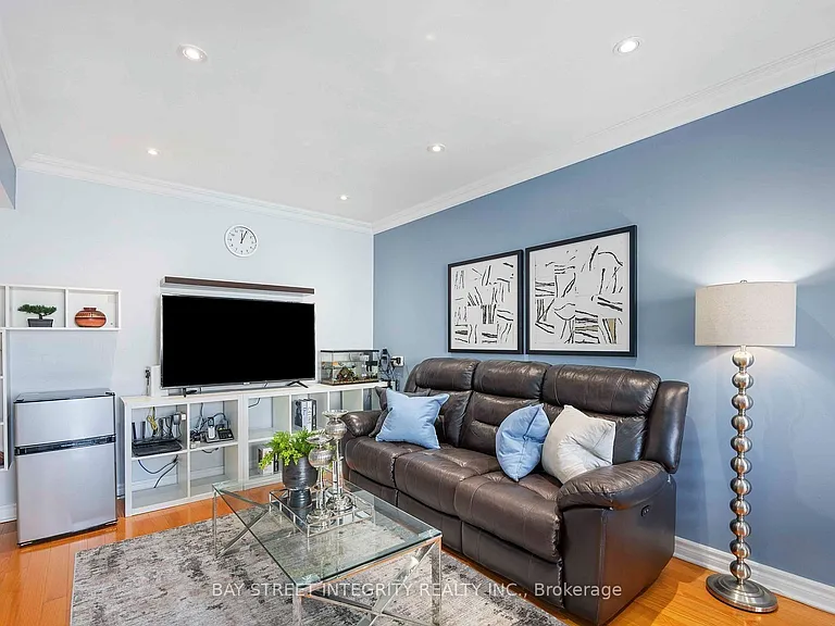 22 Dunbar Cres — Photo 18