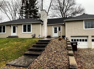 9134 Pekin Rd, Novelty, OH 44072