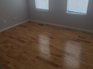 3420 Caroline St, Saint Louis, MO 63104