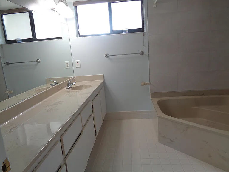 6328 Longboat Ln W #201 — Photo 10