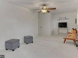 21100 Dulles Town Cir, Sterling, VA 20166