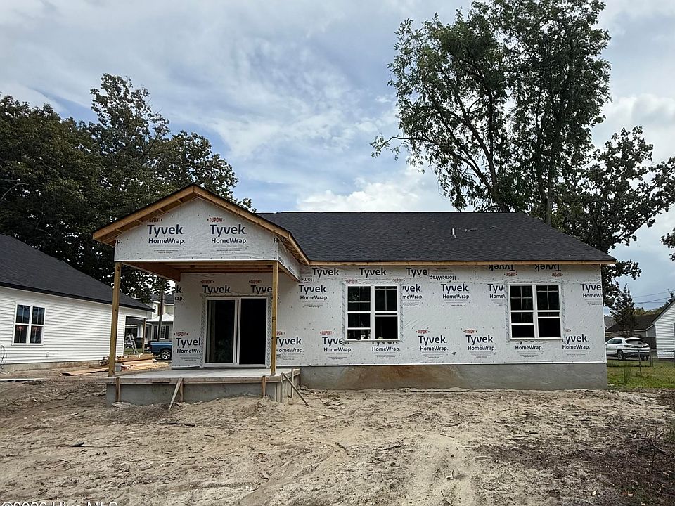 2nd image of 4144 W College Street