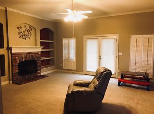 127 Pantheon Ln, Shreveport, LA 71115