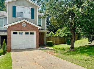 211 Woodrun Dr, Enterprise, AL 36330