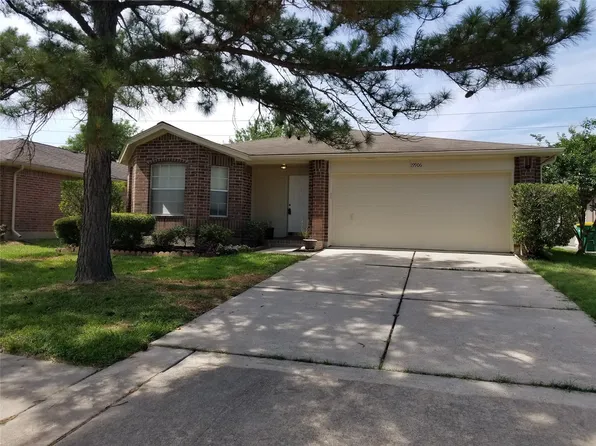 19906 Black Cherry Bend Ct, Cypress, TX 77433