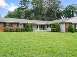 12416 Rustic Hill Dr, Bowie, MD 20715