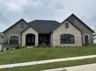 11912 Santino Ct, Saint Louis, MO 63141