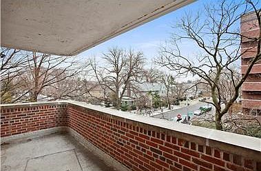 2nd image of 1615 Avenue I APT 208