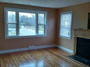 2539 Owen Dr, Winston Salem, NC 27106
