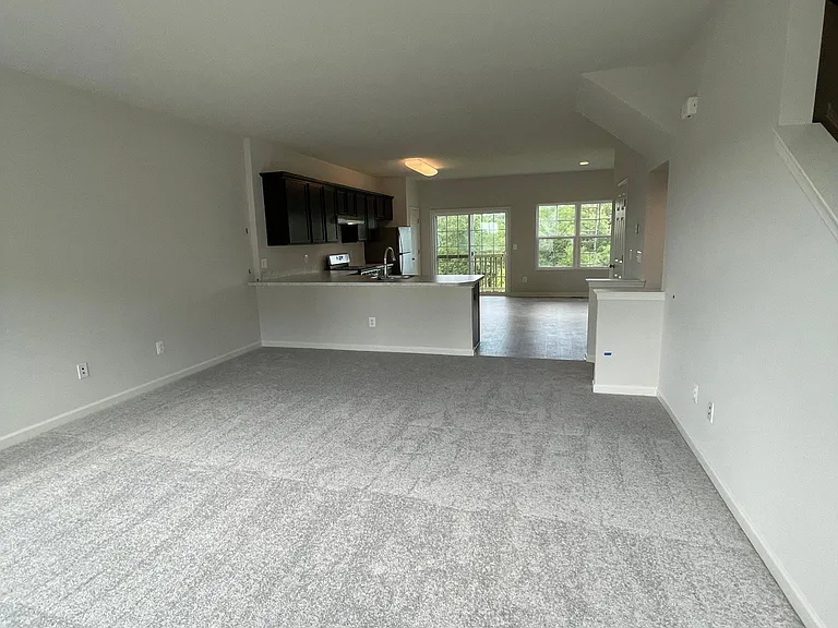 320 Starry Way Dr — Photo 8
