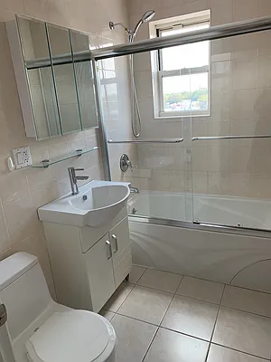 Sold by Dreamlife Realty New York | media 34