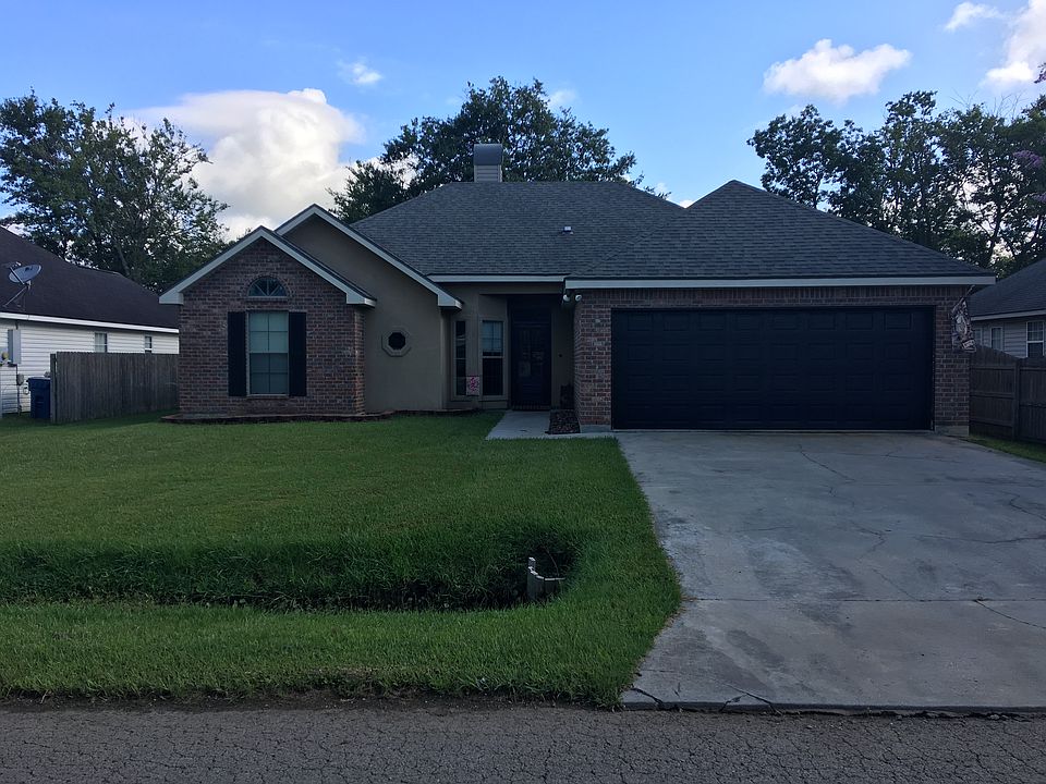 1st image of 103 Briar Green Dr