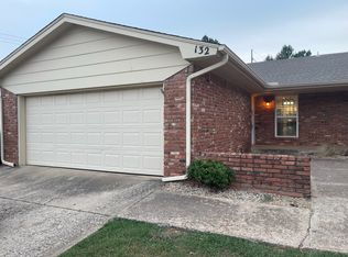 132 South Ave, Edmond, OK 73013