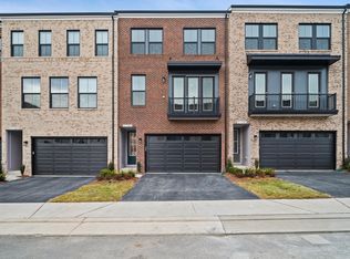 21747 Charing Cross Ter, Ashburn, VA 20148