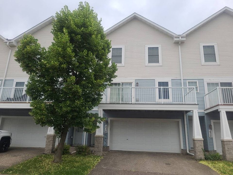 1st image of 634 Gateway Pl