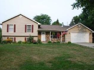 106 Kilkelly St, Eaton Rapids, MI 48827