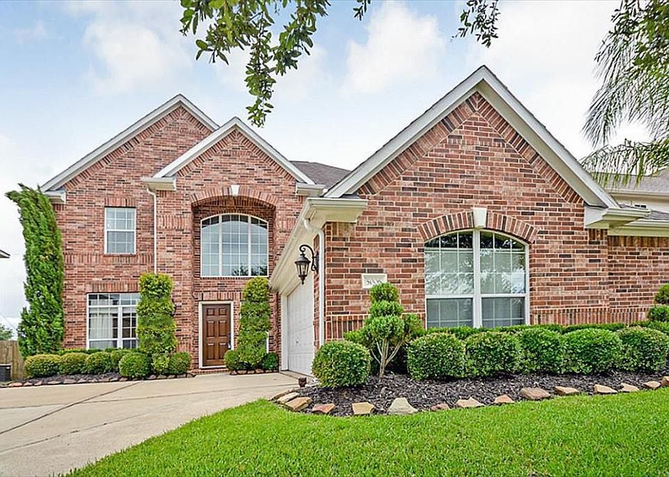 1st image of 5006 Laura Lee Ln
