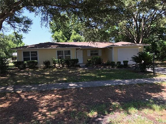 2nd image of 9049 N Golfview Dr