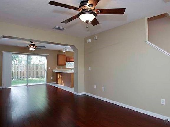 2nd image of 132 Sawtooth Dr