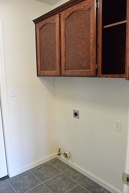 5th image of 2626 E Cherry Ave