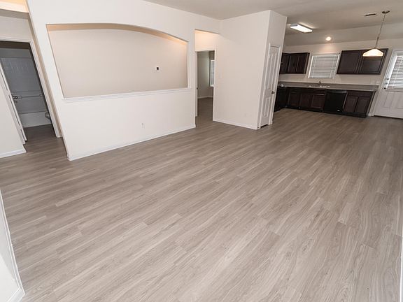 4th image of 5527 Amelia Plantation Dr
