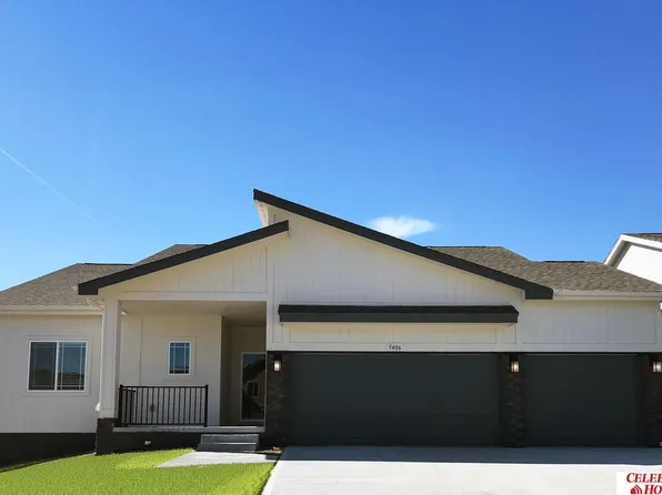 10618 Flint Dr, Papillion, NE 68046