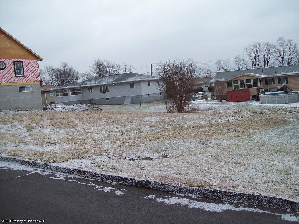 2nd image of LOT 12 3rd St