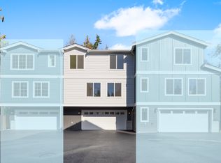 19505 Damson Rd #C2, Lynnwood, WA 98036