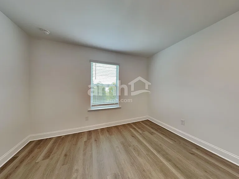 4788 McDade Ln — Photo 23