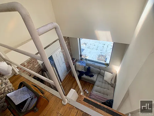 Rented by Highline Residential | media 76