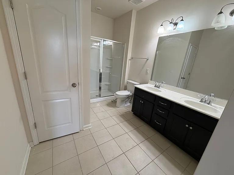 137 Sequoia St — Photo 9