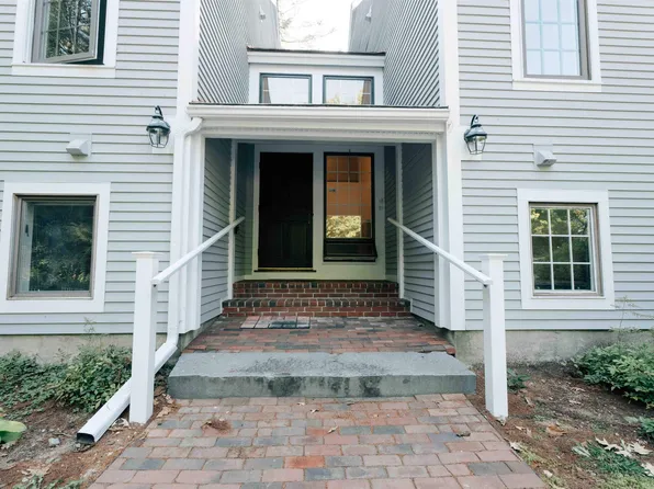 9 Algonquin Drive #104, Laconia, NH 03246