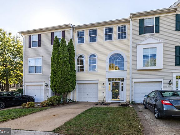 3rd image of 7024 Sauvage Ln