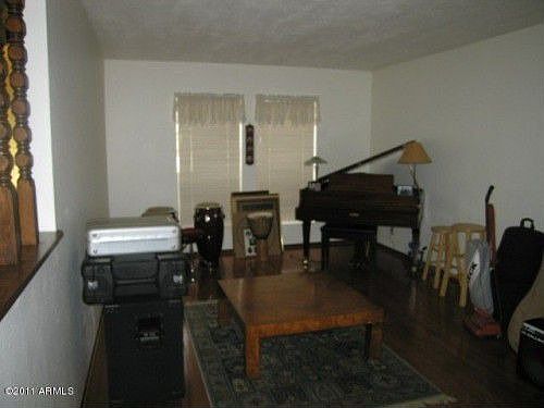 2nd image of 6615 E Jasmine St