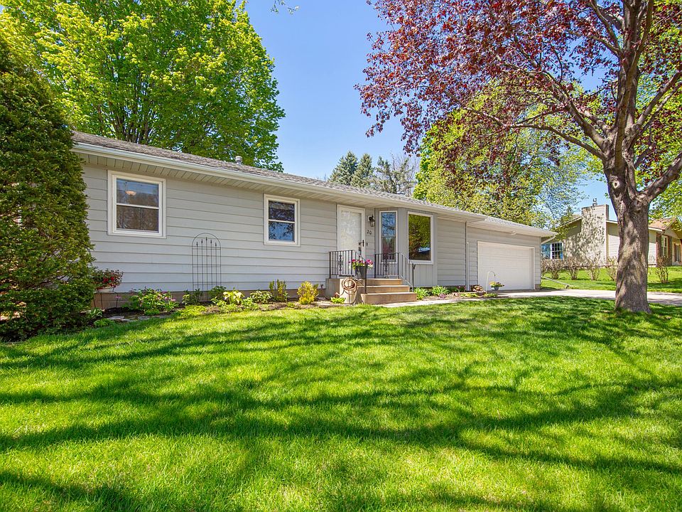1st image of 20 Mitchell Dr