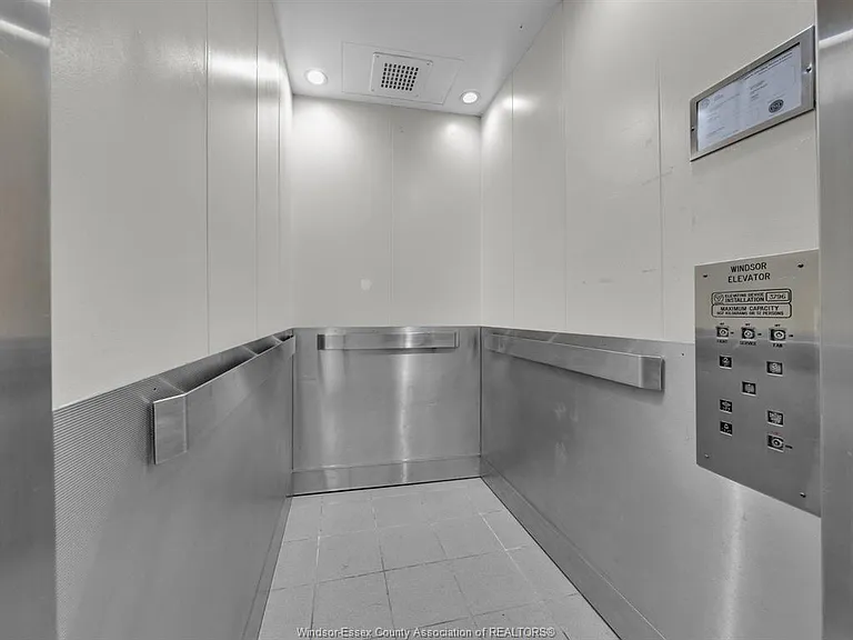 3177 Riverside Dr E #208 — Photo 11